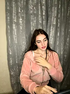 Snapshot of SabinaToffyy chatting on November 22, 2025, 5:34 pm SabinaToffyy online show from November 22, 2025, 5:34 pm