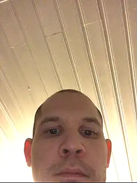 Snapshot of Spielzeugtwink chatting on December 1, 2025, 6:57 pm Spielzeugtwink online show from December 1, 2025, 6:57 pm