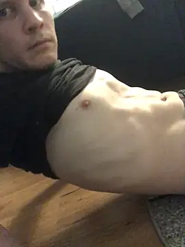 Snapshot of Spielzeugtwink chatting on February 11, 2026, 10:59 pm Spielzeugtwink online show from February 11, 2026, 10:59 pm