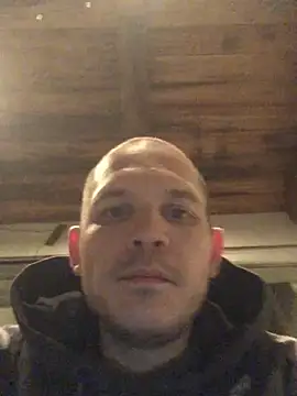 Snapshot of Spielzeugtwink chatting on March 2, 2026, 10:38 pm Spielzeugtwink online show from March 2, 2026, 10:38 pm