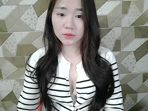 Rose3999 online show from November 22, 2025, 5:23 pm