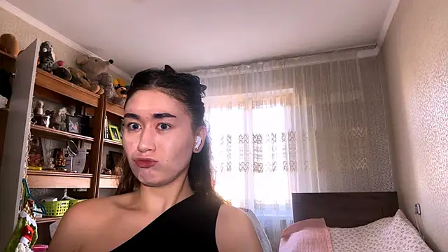 LuridAnxiety online show from November 22, 2025, 5:06 am