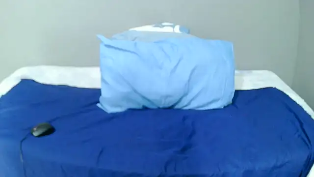 CindyX90 online show from November 28, 2025, 7:49 pm