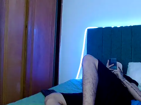 Snapshot of Lincon_Ale chatting on November 30, 2025, 7:40 pm Lincon Ale online show from November 30, 2025, 7:40 pm