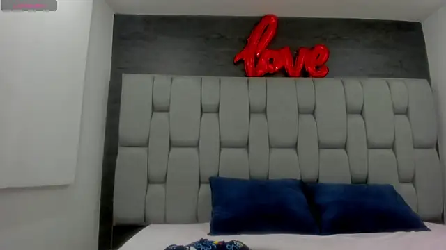 Snapshot of Sarita_Ass chatting on November 29, 2025, 3:09 am Sarita Ass online show from November 29, 2025, 3:09 am