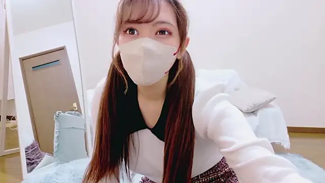 Nami-jpn online show from January 17, 2026, 1:32 am