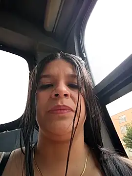 Layla-daring online show from February 2, 2026, 5:55 pm