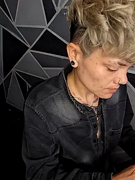 megan NL online show from February 9, 2026, 9:08 pm