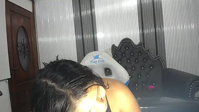 babyschoolgiirl online show from March 5, 2026, 1:12 am