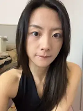 Jinmi125216 online show from April 12, 2026, 10:31 am