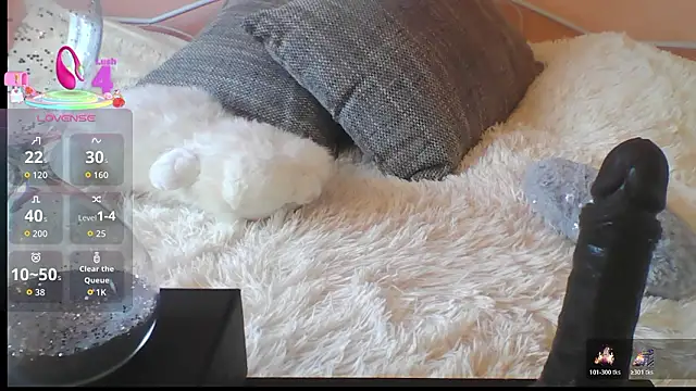 Snapshot of LisaHoneyLisa chatting on March 15, 2026, 8:09 am LisaHoneyLisa online show from March 15, 2026, 8:09 am