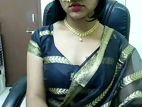 cute girl 81 online show from December 2, 2025, 10:16 pm