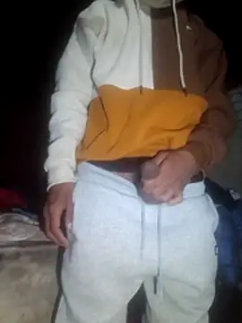 Eezxxx online show from February 15, 2026, 10:28 pm