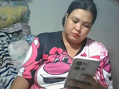 iloveshiritheslut online show from November 20, 2025, 1:11 pm