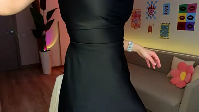 Anna  Herrera online show from March 21, 2026, 2:09 pm