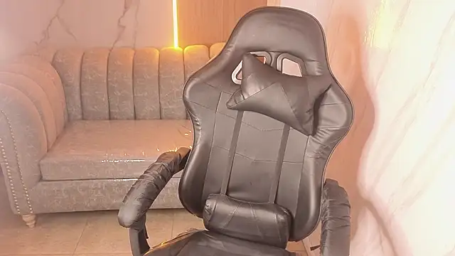 violeta tf online show from February 13, 2026, 1:40 pm