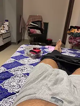 Snapshot of danny_johnny chatting on November 28, 2025, 12:19 pm danny johnny online show from November 28, 2025, 12:19 pm