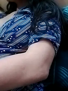 Priya Sharma04 online show from February 4, 2026, 4:35 pm