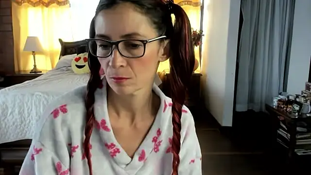 Charlotte-Willson online show from March 11, 2026, 9:54 pm