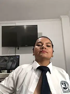 Rosa Vidal  online show from November 21, 2025, 7:23 pm