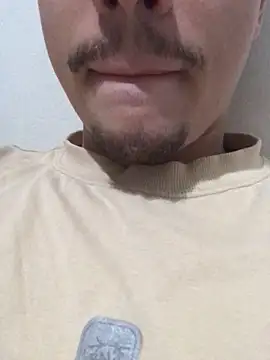 Snapshot of vitorwez chatting on November 28, 2025, 3:09 am vitorwez online show from November 28, 2025, 3:09 am