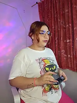 Snapshot of mila_curvy chatting on March 24, 2026, 5:56 am mila curvy online show from March 24, 2026, 5:56 am