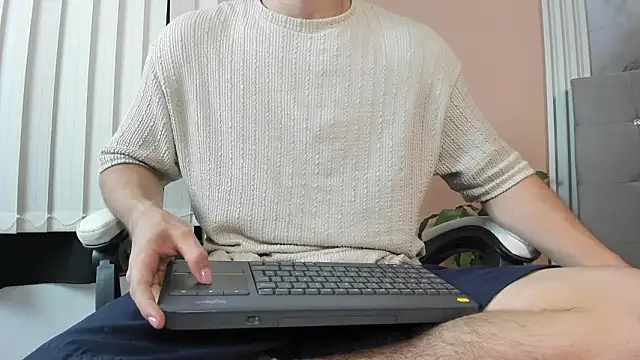 eren jeager online show from March 12, 2026, 1:34 am