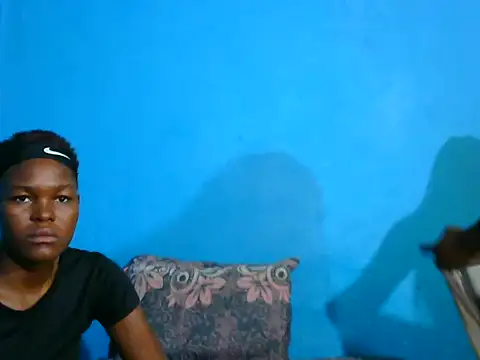 VirginPrincess06 online show from December 14, 2025, 9:58 am