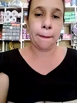 Snapshot of MIA-LARIOS chatting on July 20, 2026, 2:52 pm MIA-LARIOS online show from July 20, 2026, 2:52 pm