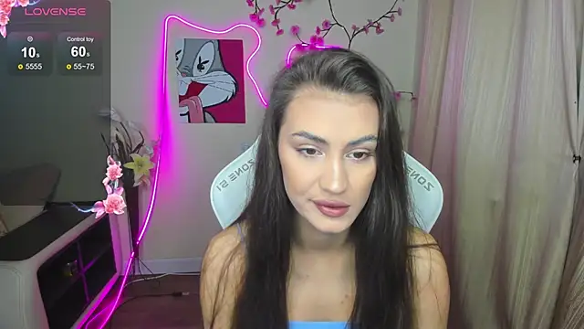 AdeleLuu online show from November 30, 2025, 1:20 am