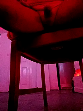 Snapshot of Beelzebubekbee chatting on March 18, 2026, 2:04 am Beelzebubekbee online show from March 18, 2026, 2:04 am