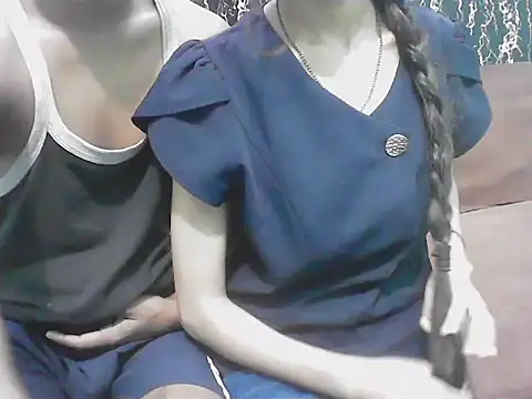 hello baby01 online show from March 18, 2026, 1:36 pm