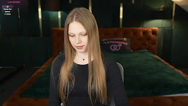 Snapshot of Charlotte_Dreams chatting on March 11, 2026, 11:38 am Charlotte Dreams online show from March 11, 2026, 11:38 am