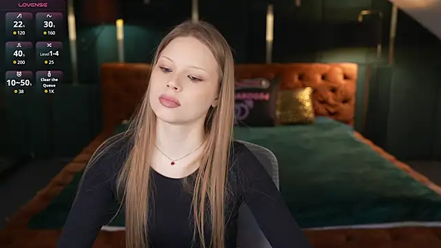 Snapshot of Charlotte_Dreams chatting on March 27, 2026, 11:54 am Charlotte Dreams online show from March 27, 2026, 11:54 am