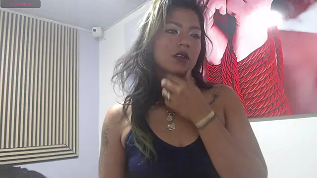 SamathaMay online show from November 26, 2025, 12:28 pm