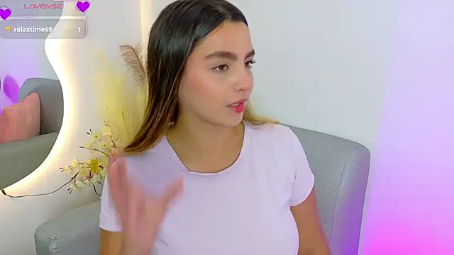 Snapshot of Ambar_Carter chatting on June 26, 2026, 12:04 am Ambar Carter online show from June 26, 2026, 12:04 am