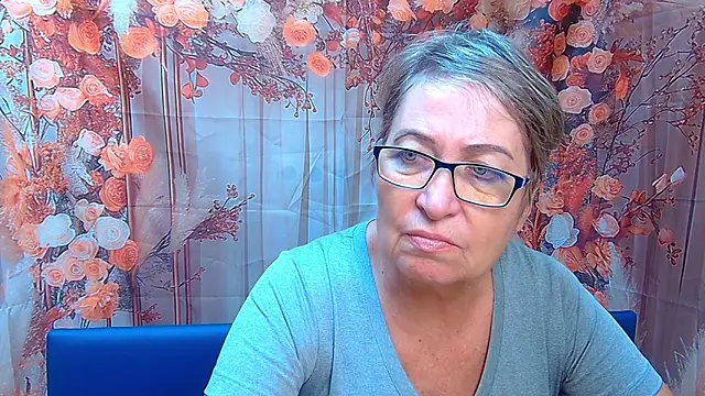 OlgaLuck online show from November 24, 2025, 6:35 am