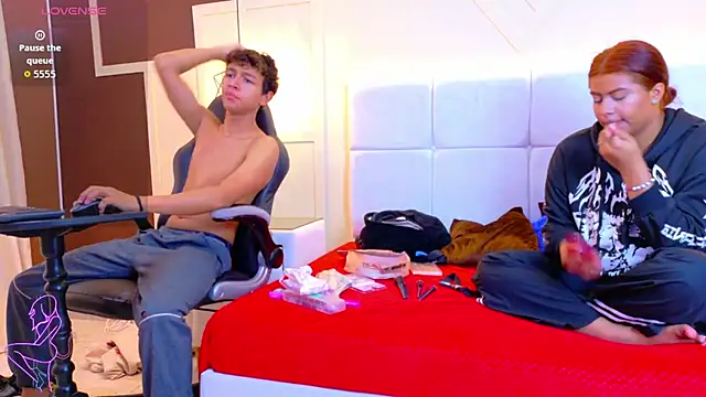 PrincesANDdark online show from January 17, 2026, 12:54 pm