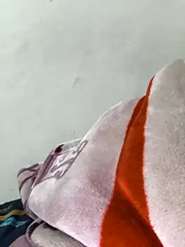 paro22 sex online show from April 18, 2026, 5:06 pm