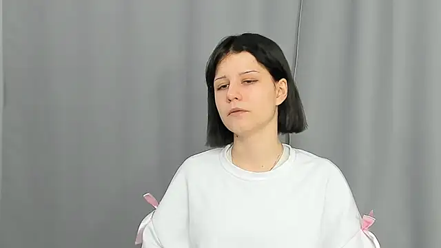 Snapshot of ShanaHearns chatting on November 23, 2025, 2:28 pm ShanaHearns online show from November 23, 2025, 2:28 pm