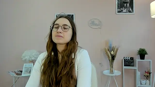 DebbraBickler online show from November 26, 2025, 12:06 pm