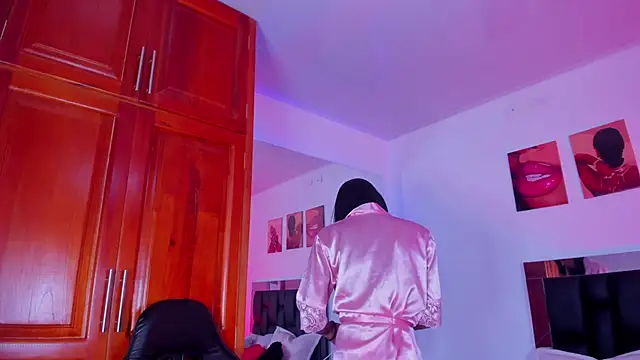 Snapshot of ValeryTs1 chatting on February 14, 2026, 5:53 pm ValeryTs1 online show from February 14, 2026, 5:53 pm