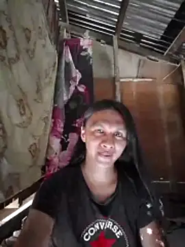 lovelycarla32 online show from December 2, 2025, 5:35 am