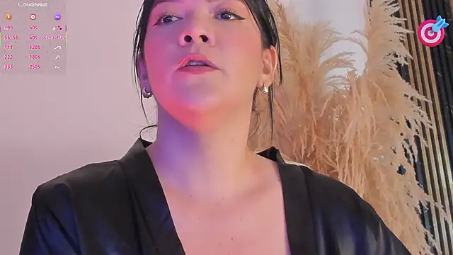 amaia santini online show from March 25, 2026, 7:09 pm