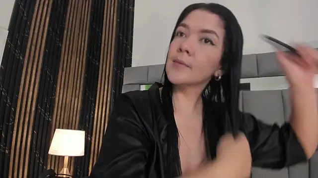 Snapshot of amaia_santini chatting on July 18, 2026, 7:06 pm amaia santini online show from July 18, 2026, 7:06 pm