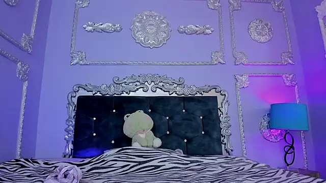 DhaliaRosse online show from February 13, 2026, 3:46 am