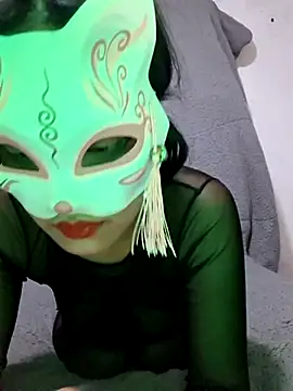 Mitsuarii online show from January 14, 2026, 10:58 pm