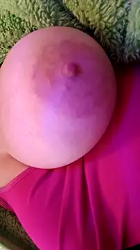 Snapshot of Sara69sexy chatting on December 1, 2025, 8:19 am Sara69sexy online show from December 1, 2025, 8:19 am