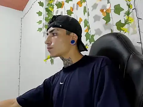 Snapshot of beatandtalk chatting on November 27, 2025, 3:03 pm beatandtalk online show from November 27, 2025, 3:03 pm