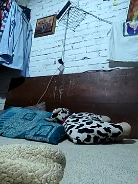 Snapshot of AXG100 chatting on January 15, 2026, 8:12 pm AXG100 online show from January 15, 2026, 8:12 pm